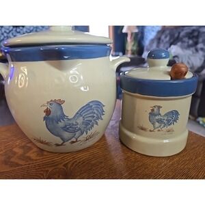 Vintage 1983 Jacaman 2pc Rooster Canister Set Beige Stoneware W/Blue Accents